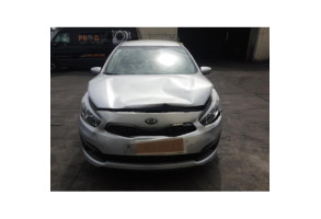 Interrupteur de leve vitre arriere gauche KIA CEE-D 2 Photo n°4