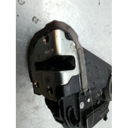 Serrure arriere gauche TOYOTA YARIS 2