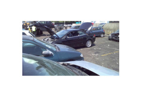 Feu arriere stop central FORD FOCUS 2 Photo n°4