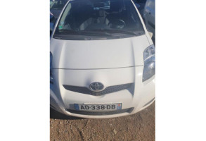 Serrure arriere gauche TOYOTA YARIS 2 Photo n°7