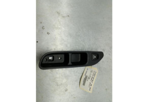 Interrupteur de leve vitre avant droit FIAT TIPO 2 Photo n°1