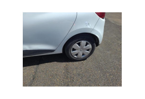 Feu arriere secondaire droit (feux) RENAULT CLIO 4 Photo n°14