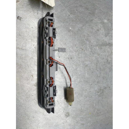 Feu arriere stop central CHEVROLET SPARK