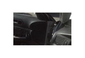 Renfort pare choc avant (traverse) VOLKSWAGEN PASSAT 4 Photo n°10