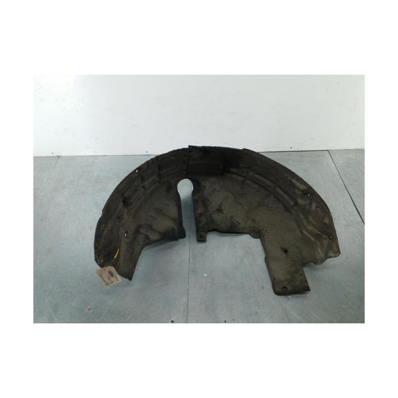 Pare boue arriere droit FORD PUMA 2 Photo n°1