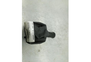 Pommeau de vitesses VOLKSWAGEN POLO 4 Photo n°2