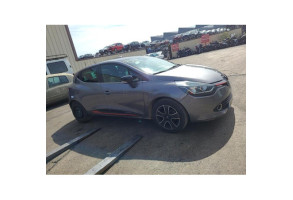 Feu arriere secondaire gauche (feux) RENAULT CLIO 4 Photo n°11