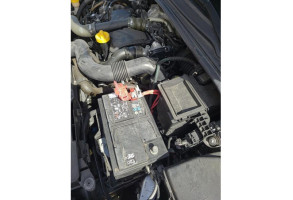 Feu arriere secondaire gauche (feux) RENAULT CLIO 4 Photo n°16