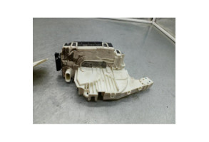 Serrure arriere gauche MERCEDES CLASSE A 176 Photo n°1