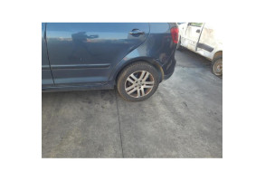 Feu arriere secondaire gauche (feux) VOLKSWAGEN GOLF PLUS Photo n°8