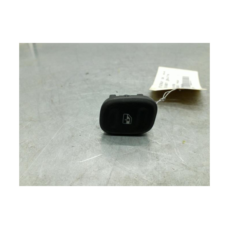 Interrupteur de leve vitre avant gauche FIAT PANDA 3 Photo n°1