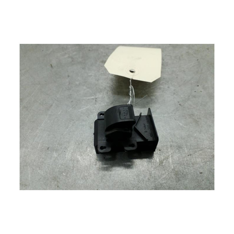 Interrupteur de leve vitre arriere droit HONDA JAZZ 2 Photo n°1