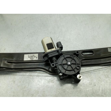 Leve vitre electrique avant droit FIAT 500L