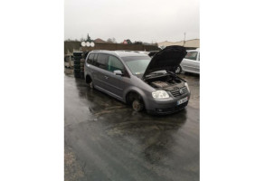 Pare boue avant droit VOLKSWAGEN TOURAN 1 Photo n°4