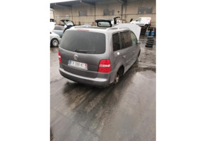 Pare boue avant droit VOLKSWAGEN TOURAN 1 Photo n°6