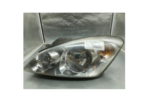 Optique avant principal gauche (feux)(phare) KIA CEE-D 1 SPORT WAGON Photo n°4