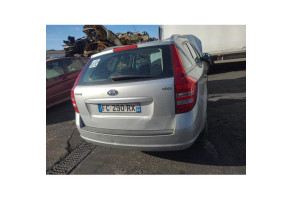 Optique avant principal gauche (feux)(phare) KIA CEE-D 1 SPORT WAGON Photo n°19