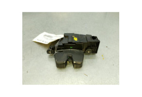 Serrure de coffre PEUGEOT 308 1 Photo n°1