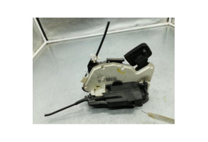 Serrure arriere gauche SKODA RAPID Photo n°1