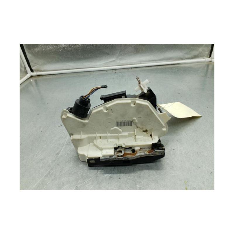 Serrure arriere droit SEAT IBIZA 4 Photo n°1