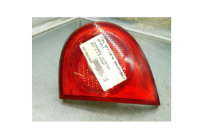 Feu arriere secondaire droit (feux) VOLKSWAGEN GOLF 5 Photo n°2