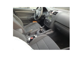 Feu arriere secondaire droit (feux) VOLKSWAGEN GOLF 5 Photo n°5