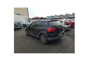 Feu arriere secondaire gauche (feux) VOLKSWAGEN GOLF 5 Photo n°9