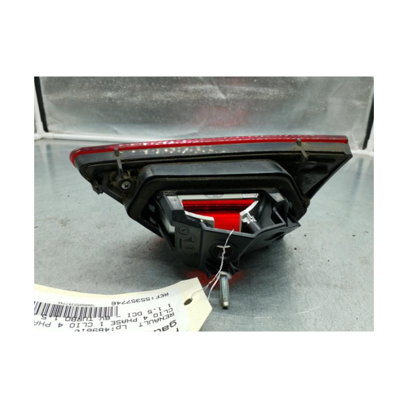 Feu arriere secondaire gauche (feux) RENAULT CLIO 4 Photo n°1