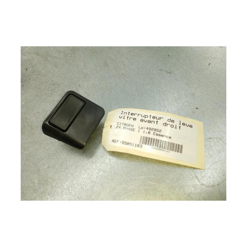Interrupteur de leve vitre avant droit CITROEN ZX Photo n°1