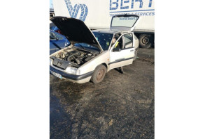 Interrupteur de leve vitre avant droit CITROEN ZX Photo n°8