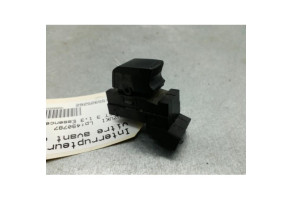 Interrupteur de leve vitre avant droit SUZUKI SWIFT 3 Photo n°2