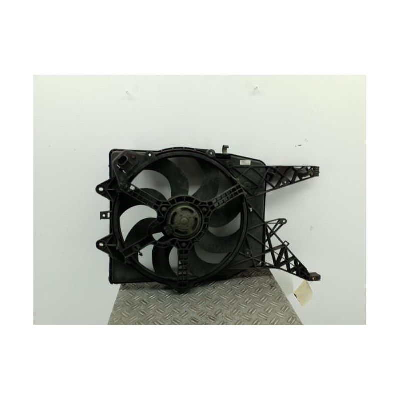 Moto ventilateur radiateur OPEL CORSA D Photo n°1