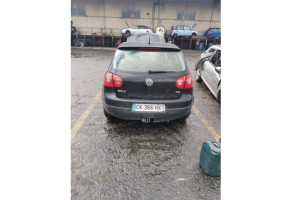 Feu arriere secondaire gauche (feux) VOLKSWAGEN GOLF 5 Photo n°7