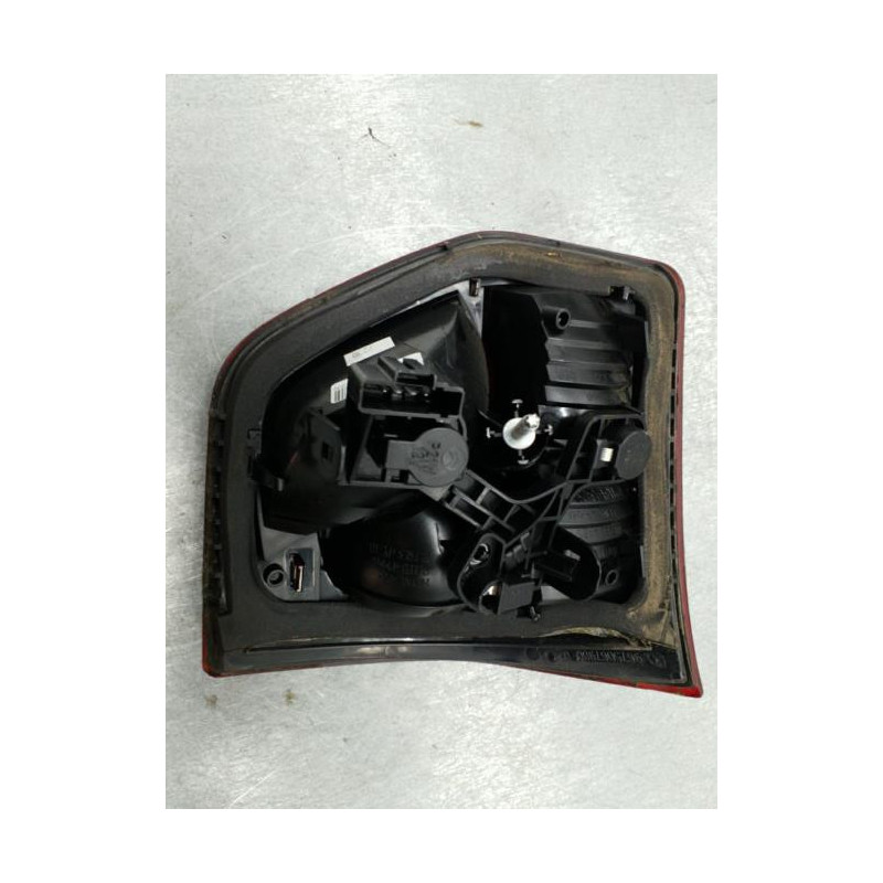 Feu arriere secondaire gauche (feux) CITROEN C5 2 Photo n°1