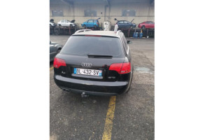 Feu arriere secondaire droit (feux) AUDI A4 2 Photo n°10