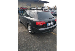 Feu arriere secondaire gauche (feux) AUDI A4 2 Photo n°9