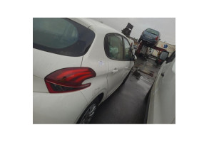 Trappe d'essence PEUGEOT 208 1 Photo n°11