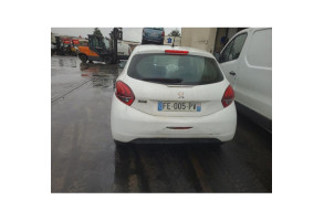 Trappe d'essence PEUGEOT 208 1 Photo n°15