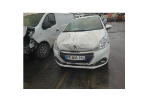 Trappe d'essence PEUGEOT 208 1 Photo n°18