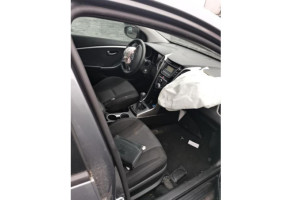 Renfort pare choc arriere (traverse) HYUNDAI I 30 2 Photo n°8