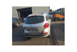 Feu arriere stop central RENAULT CLIO 3 Photo n°14