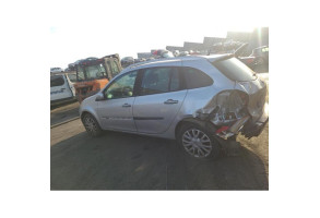 Feu arriere stop central RENAULT CLIO 3 Photo n°19