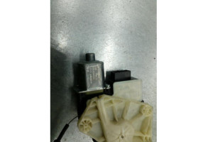 Leve vitre electrique arriere gauche SEAT LEON 3 Photo n°1