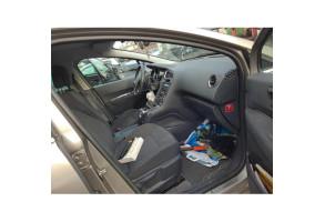 Trappe d'essence PEUGEOT 5008 1 Photo n°16