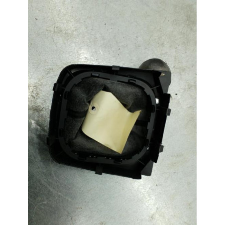 Pommeau de vitesses VOLKSWAGEN SCIROCCO 3