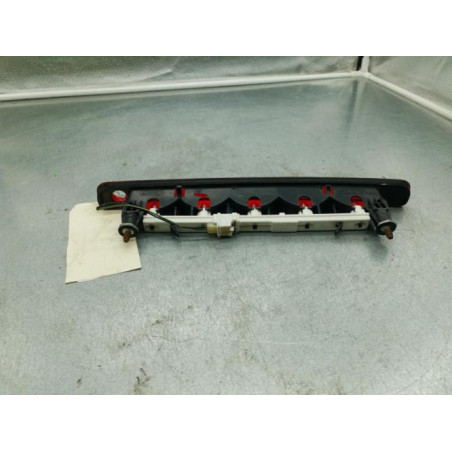 Feu arriere stop central SUZUKI SX4 1