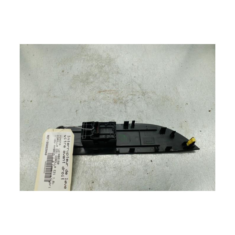 Interrupteur de leve vitre avant droit TOYOTA COROLLA E21 Photo n°1
