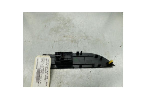 Interrupteur de leve vitre avant droit TOYOTA COROLLA E21 Photo n°1