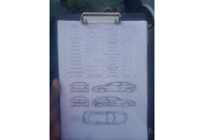 Malle/Hayon arriere PEUGEOT 107 Photo n°2