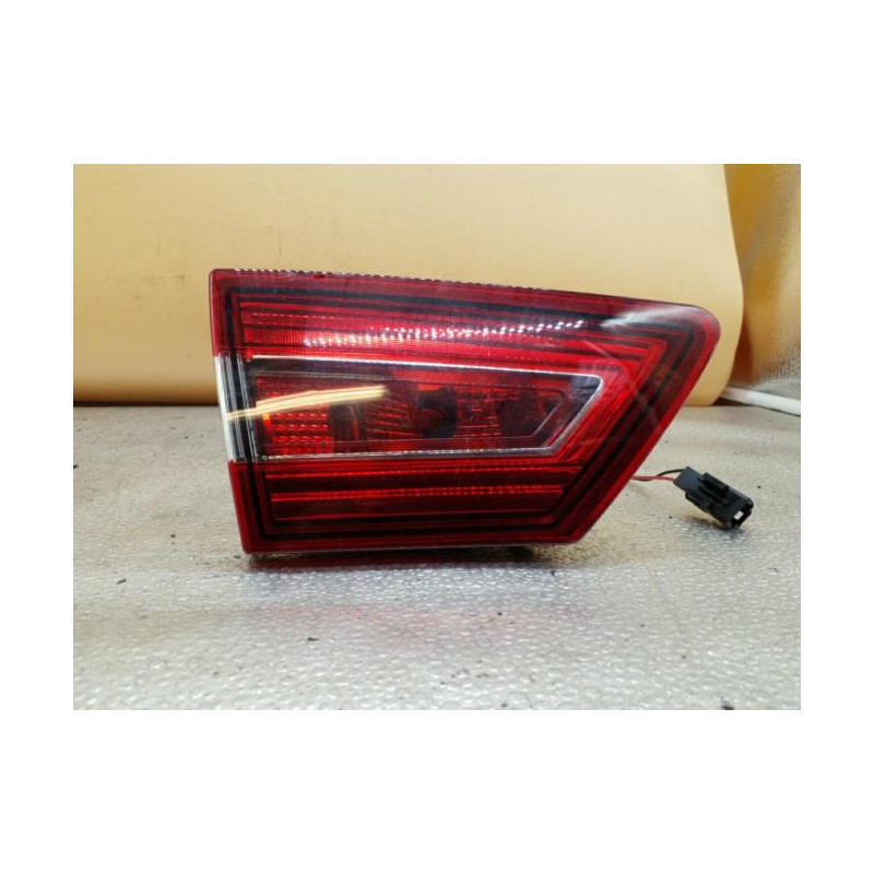 Feu arriere secondaire gauche (feux) RENAULT CLIO 4 Photo n°1